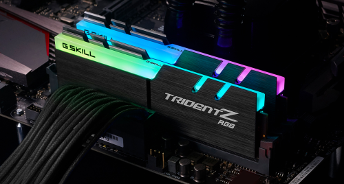 Память 16Gb x 2 (32Gb Kit) DDR4, 3600 MHz, G.Skill Trident Z RGB, Black (F4-3600C18D-32GTZR) 5586870 фото